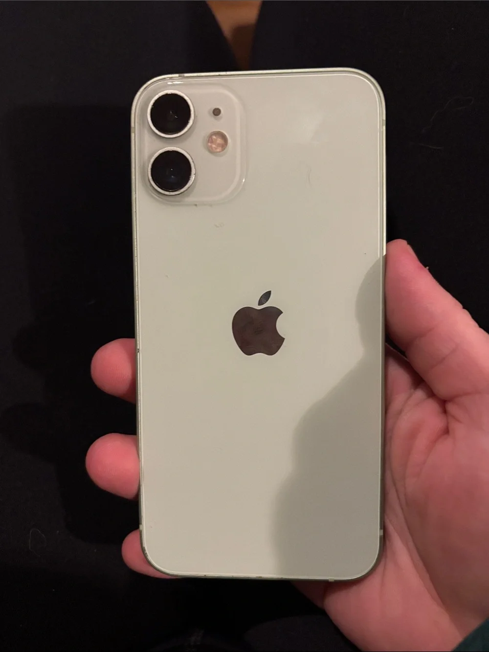Apple iPhone 12 Mini light green- Modern Display Smartphone